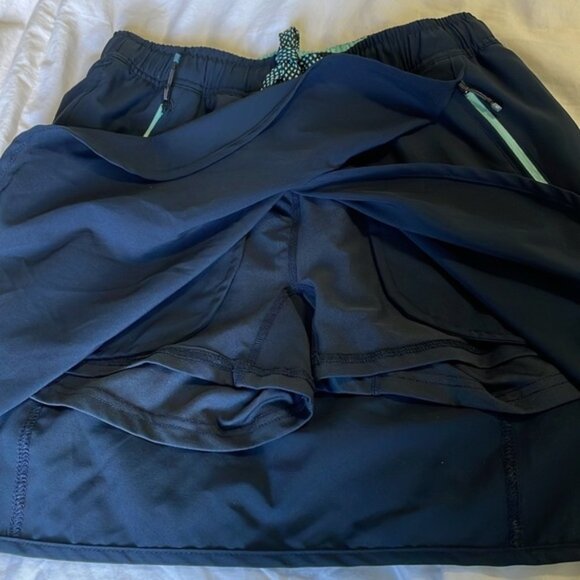 Killtec Skort size 4 - Picture 3 of 10